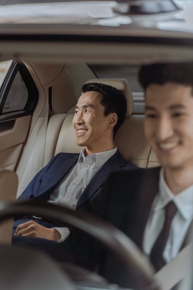 corporate car rental team traveling in los angeles